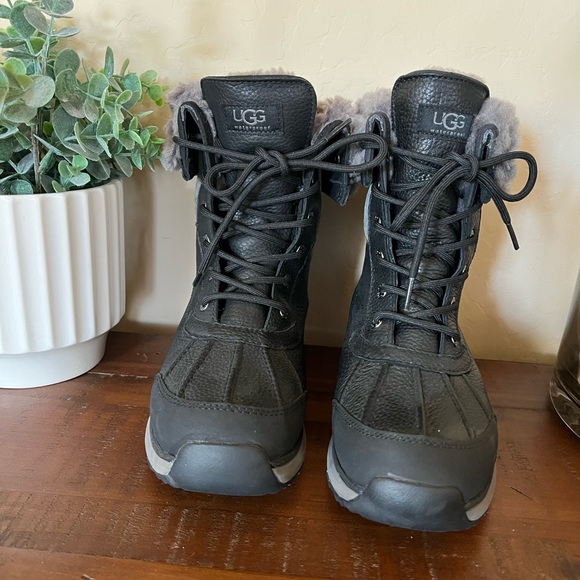 UGG ADIRONDACK III waterproof boots size 9 - Picture 12 of 16